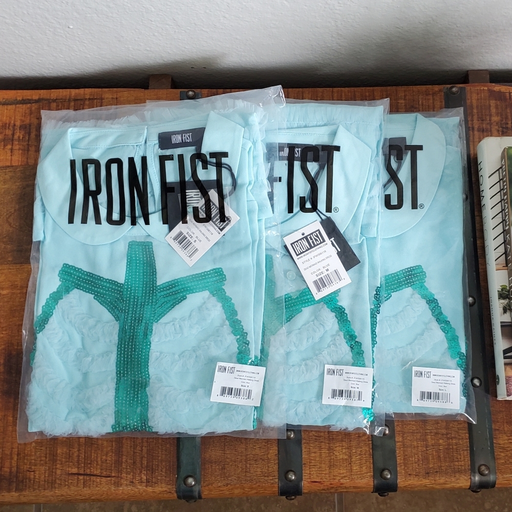 ๐ Iron Fist Dead Mermaid Walking Dress ๐ - Picture 15 of 16